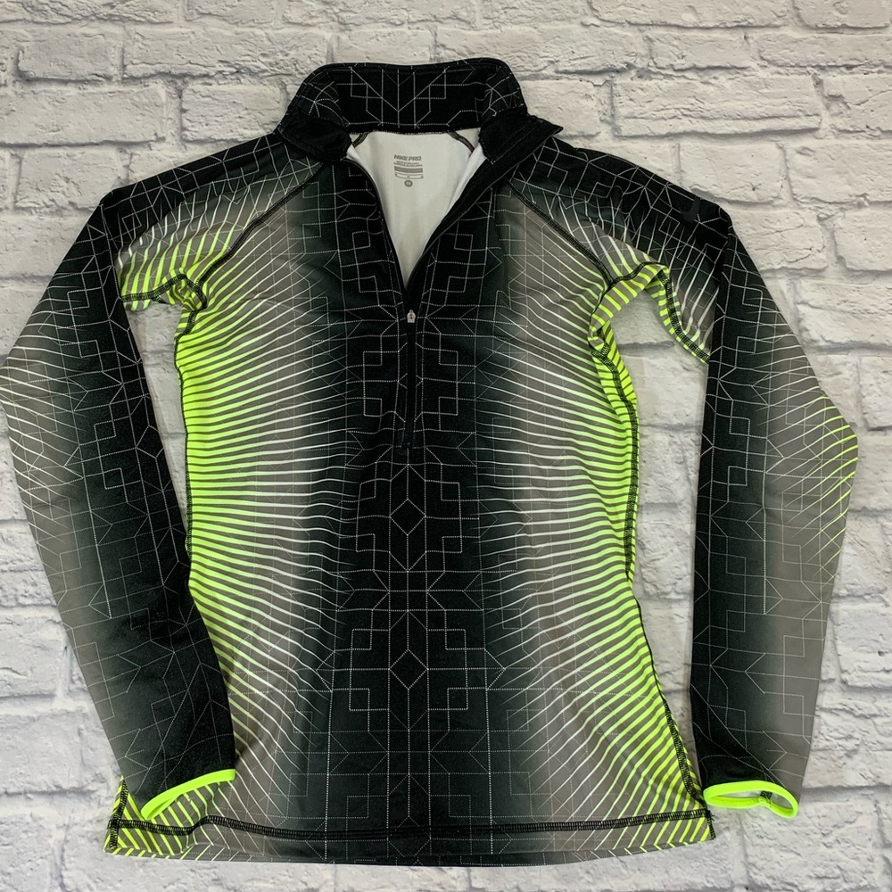 Nike Pro Half Zip pullover sports top. Medium. Black gray Neon yellow